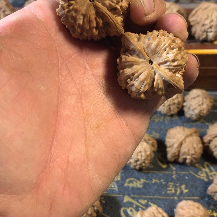 桃核把件文玩核桃官帽43