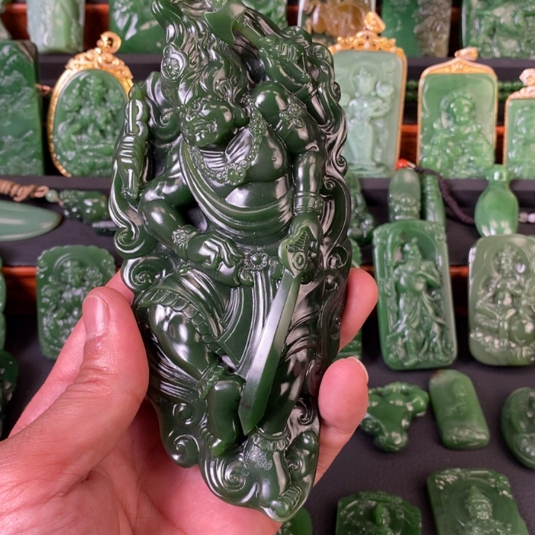 和田玉颈饰未镶嵌神*V