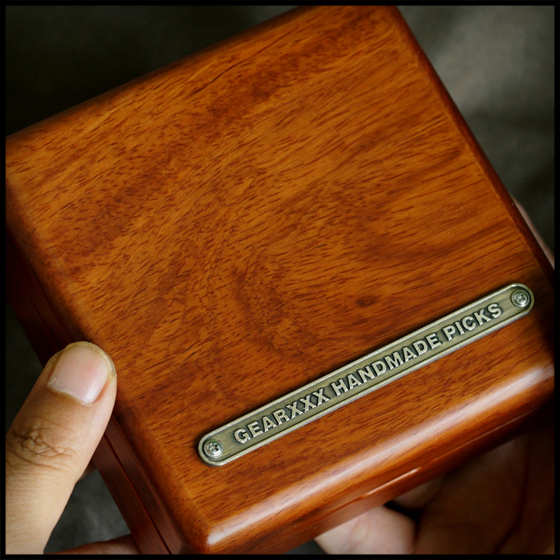 【MEGA666】GEARXXX巴西花梨木拨片盒