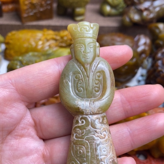 蛇纹石玉未镶嵌颈饰119