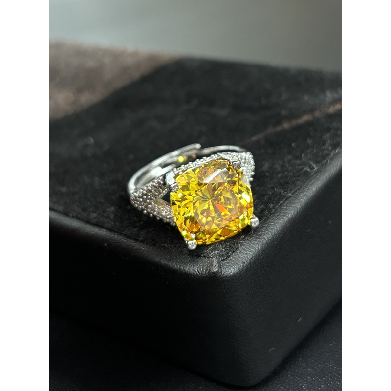 培育蓝宝石/Orange/Yellow Sapphire/VVD/戒指