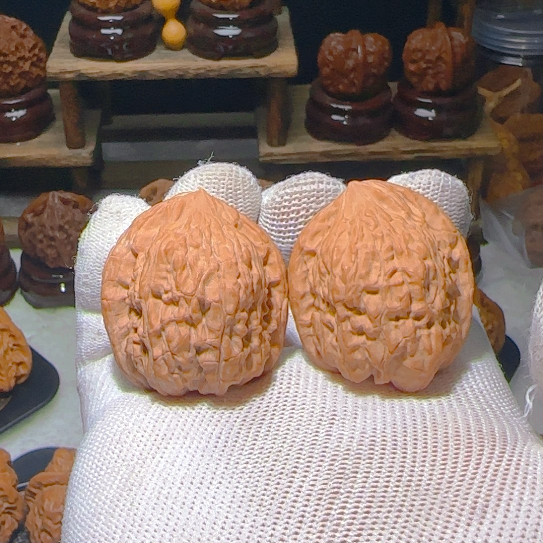 唯***一吊坠文玩核桃金钱豹