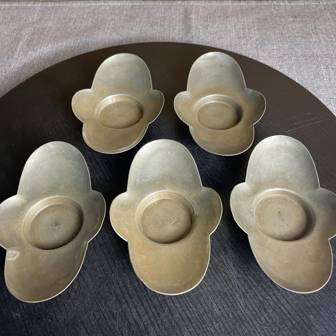 编号F37195【回流老锡·花形雅托】日本回流的老锡托，张广德製