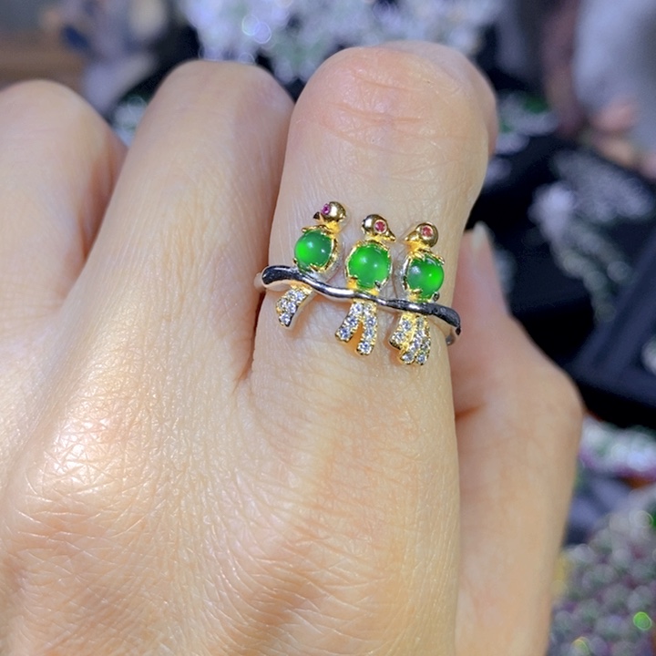 翡翠戒指银S925镶嵌天然翡翠