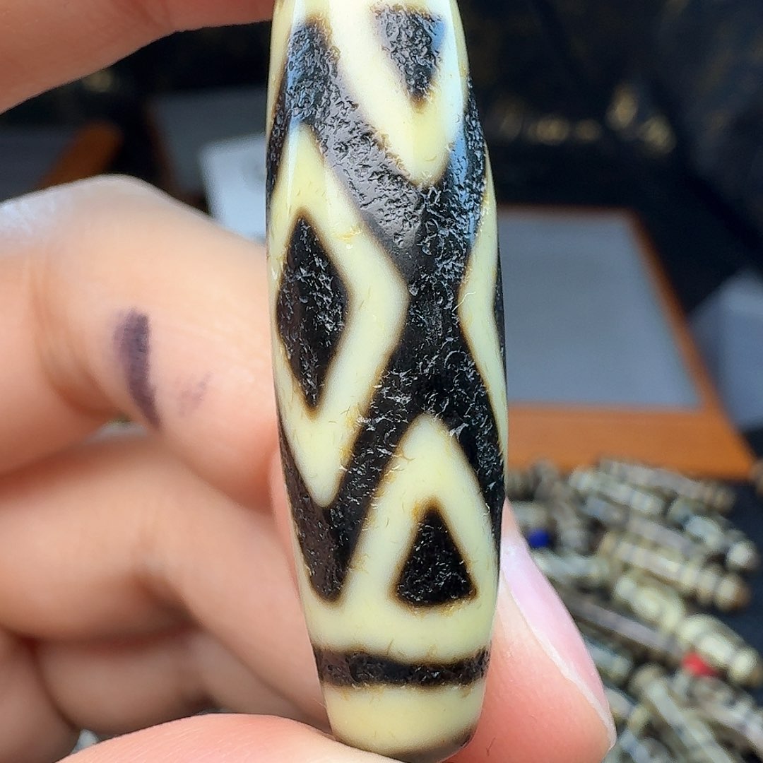 玛瑙/玉髓颈饰未镶嵌王**儿