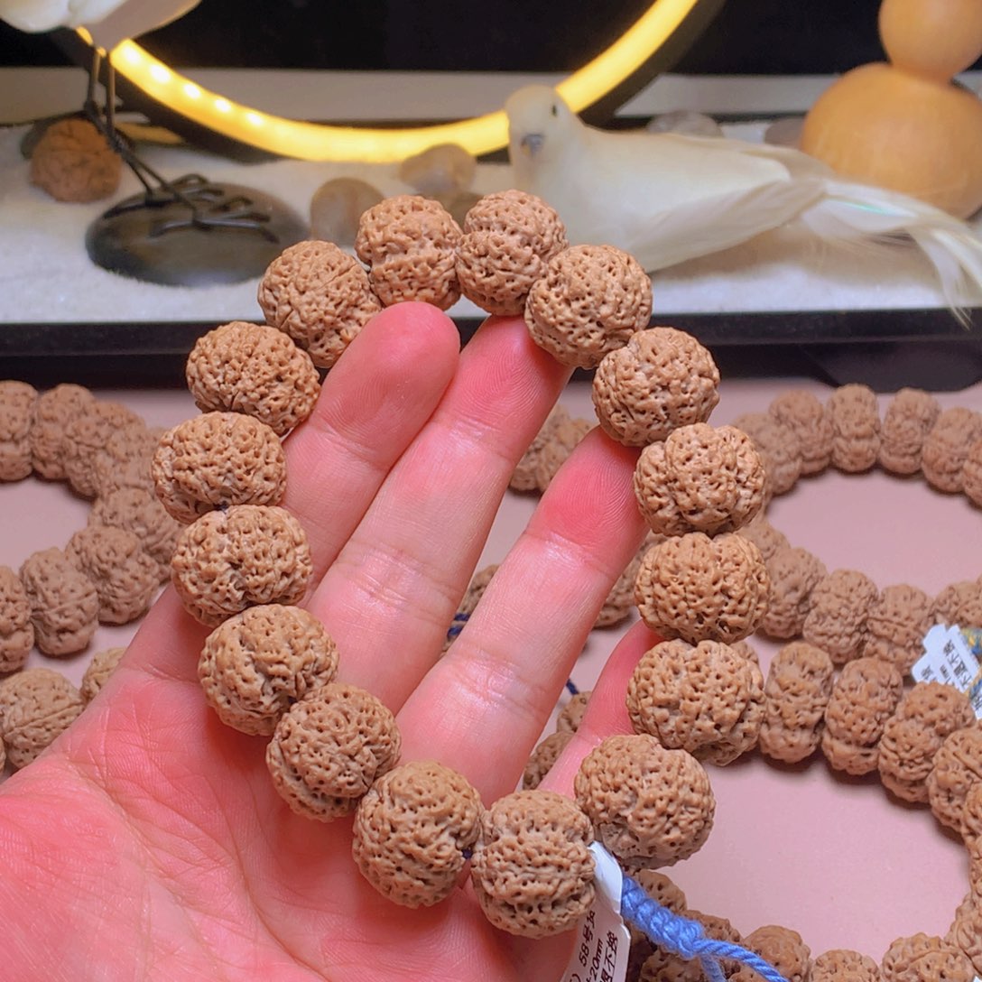 金刚菩提手串小*20尺满肉峰王