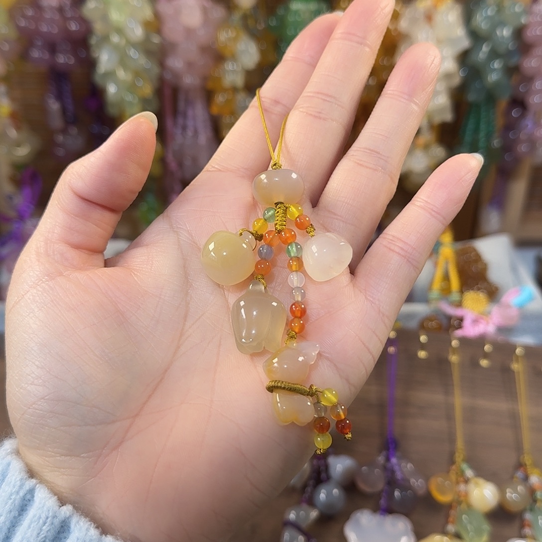 梅***玛瑙/玉髓未镶嵌福利款通货料带有包容点新疆西藏不包邮