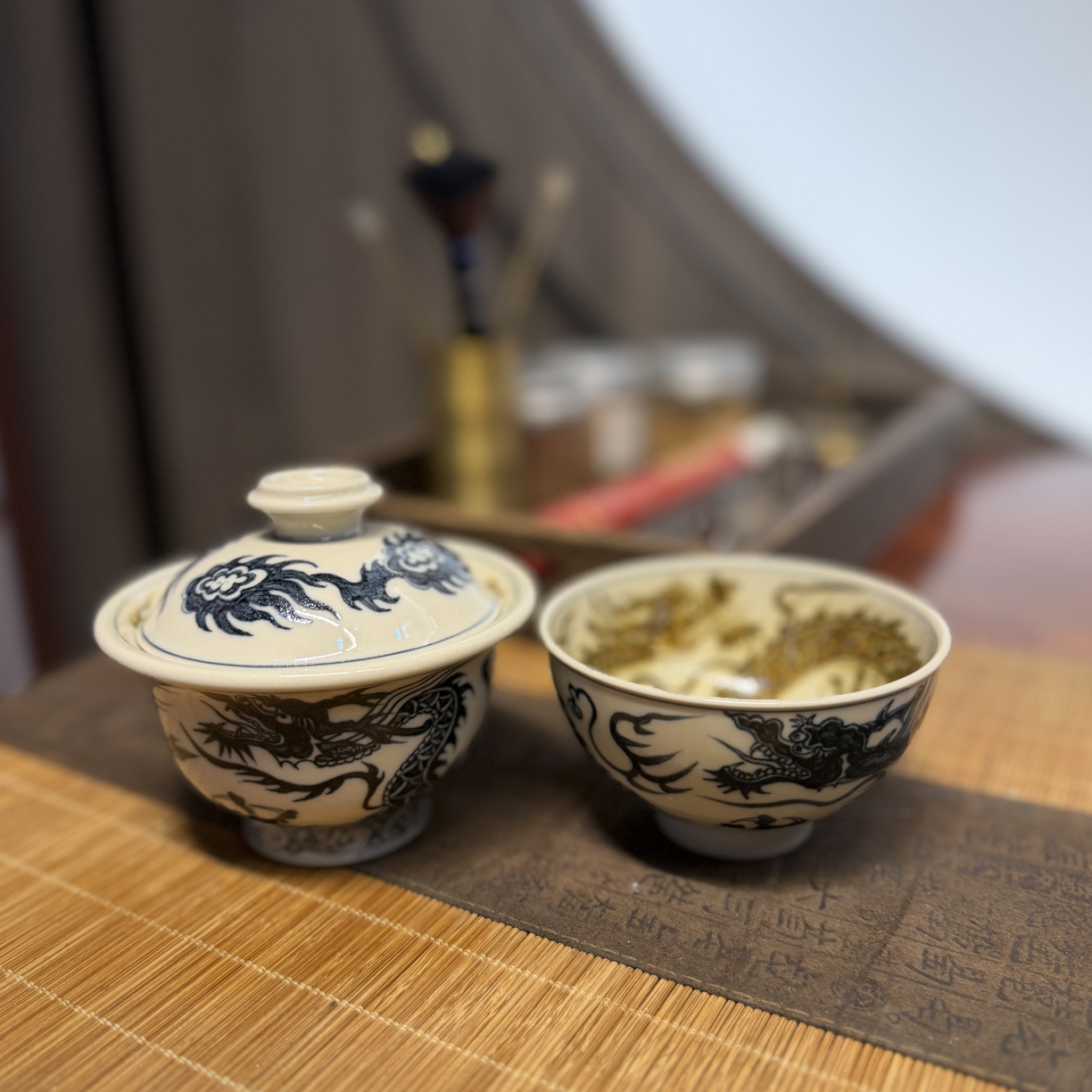 景德镇二号釉里金双龙盖碗茶杯茶具套装容量140女士杯子容量110