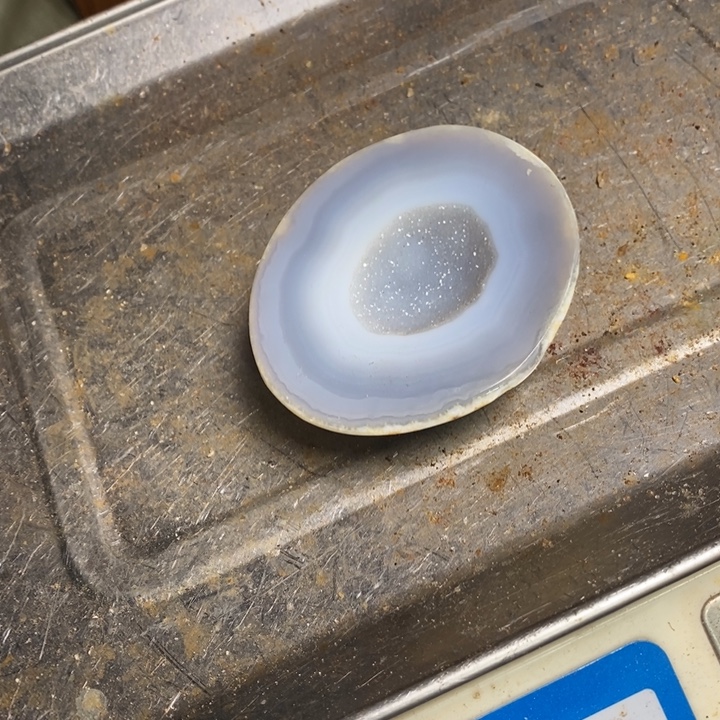 紫晶未镶嵌大型摆件（非配饰）