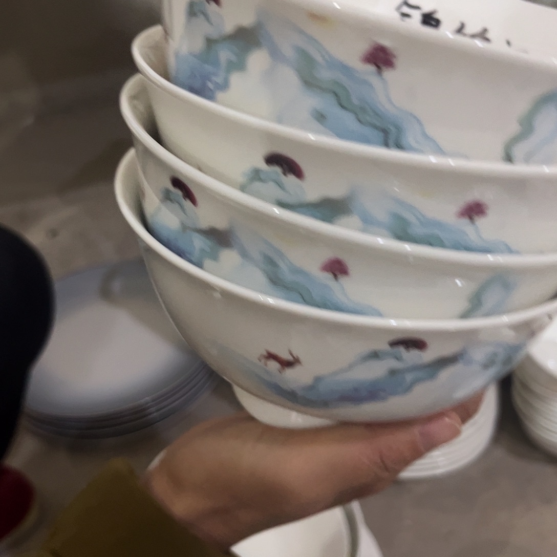 瓷片锦绣面碗四个微瑕