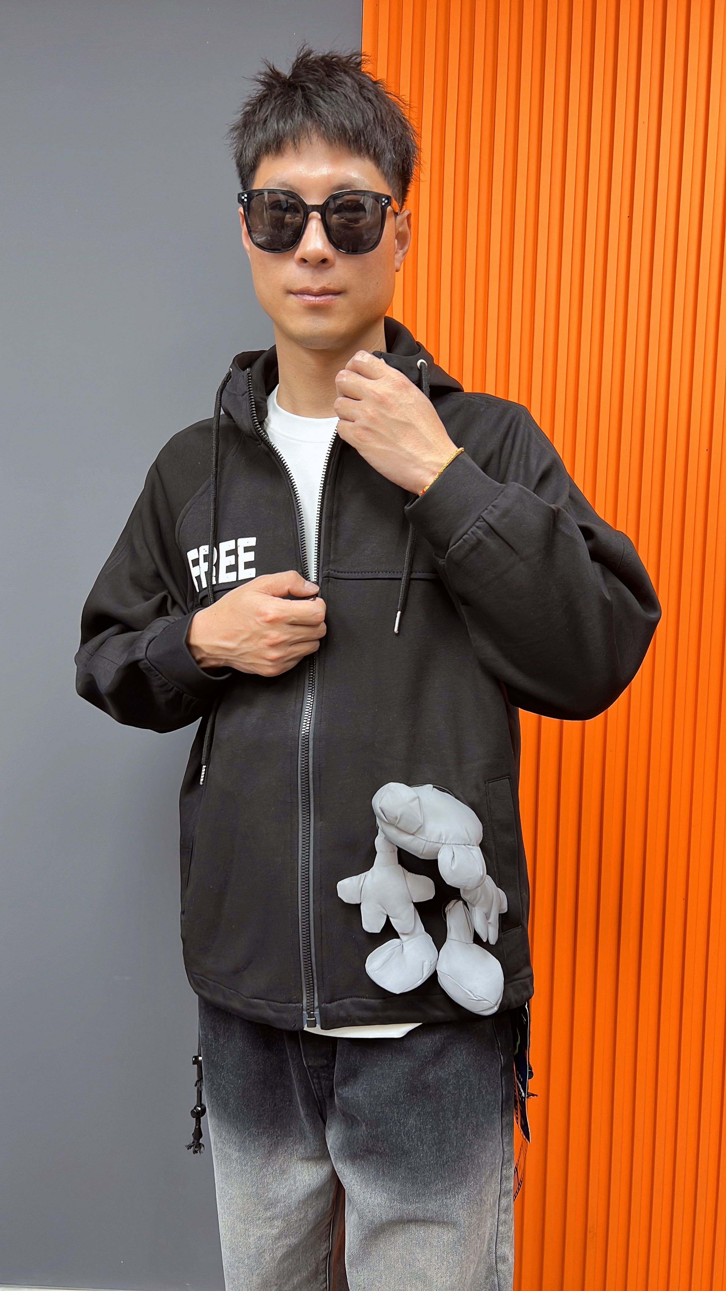 212-099春款外套潮牌开衫男装连帽卫衣宽松拉链玩偶运动