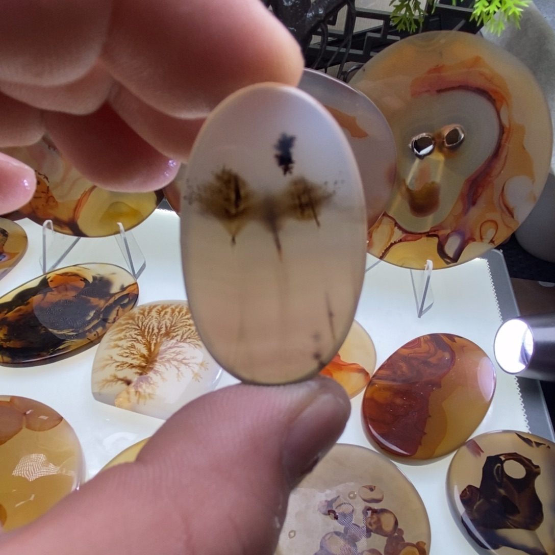 【闪购商品】玛瑙/玉髓颈饰未镶嵌