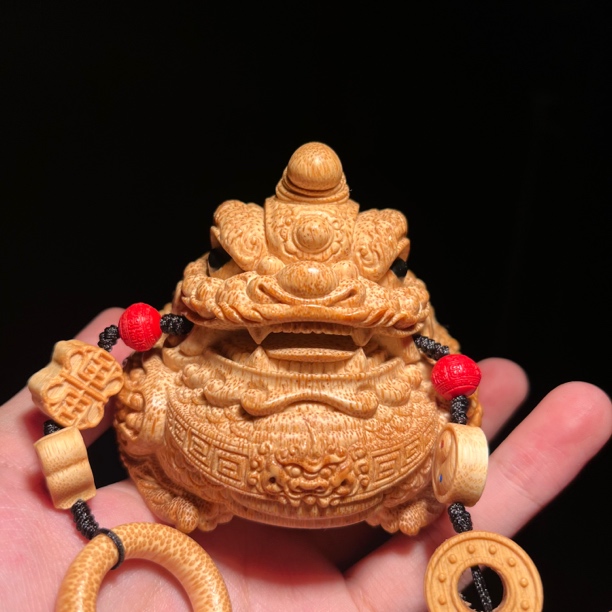 竹雕四大名家钭忠云雕刻满工狮王金蟾尺寸9左右证书齐全