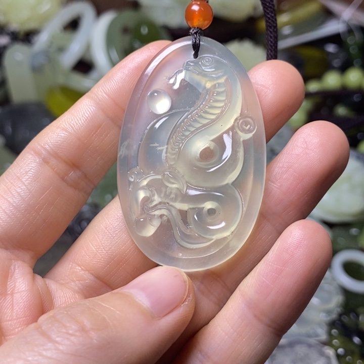 岫玉岫玉颈饰未镶嵌