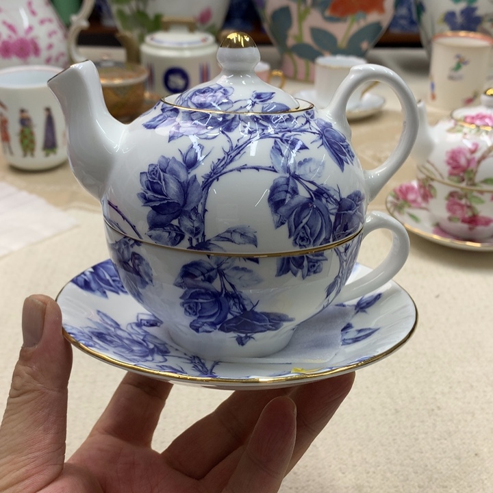 瓷片这点上方压力太大