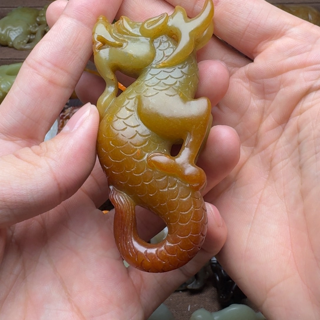 和田玉挂件未镶嵌