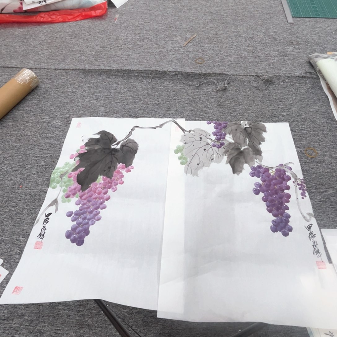 国画房永峰老师四尺三开两张