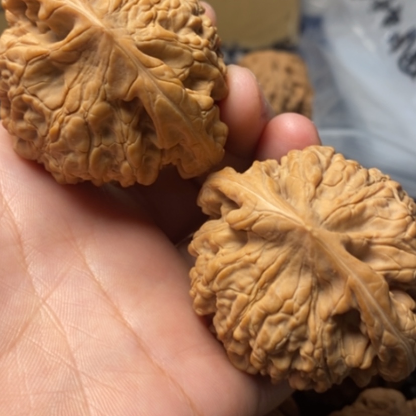 【闪购商品】文玩核桃吊坠正*官帽