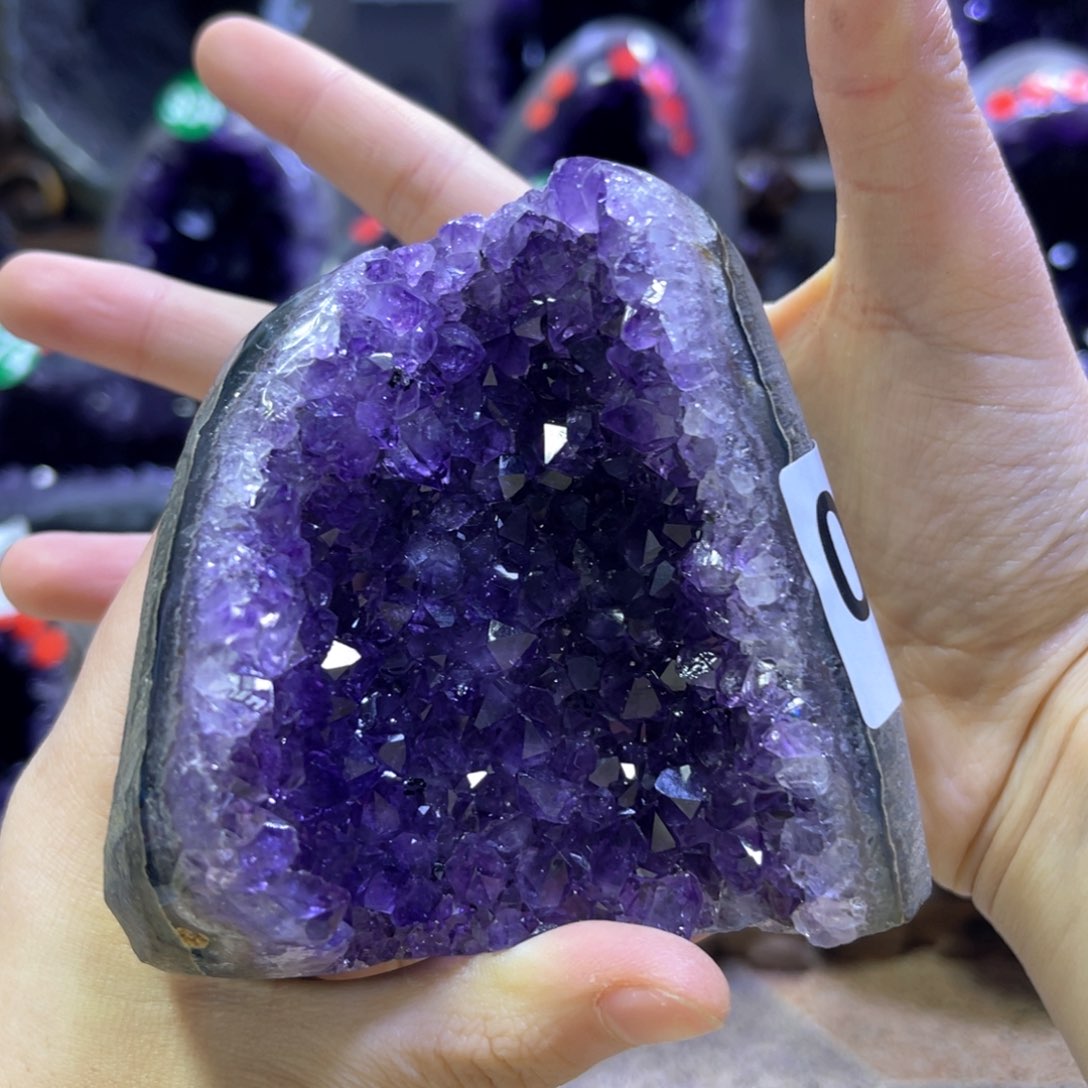 紫晶摆件未镶嵌紫水晶