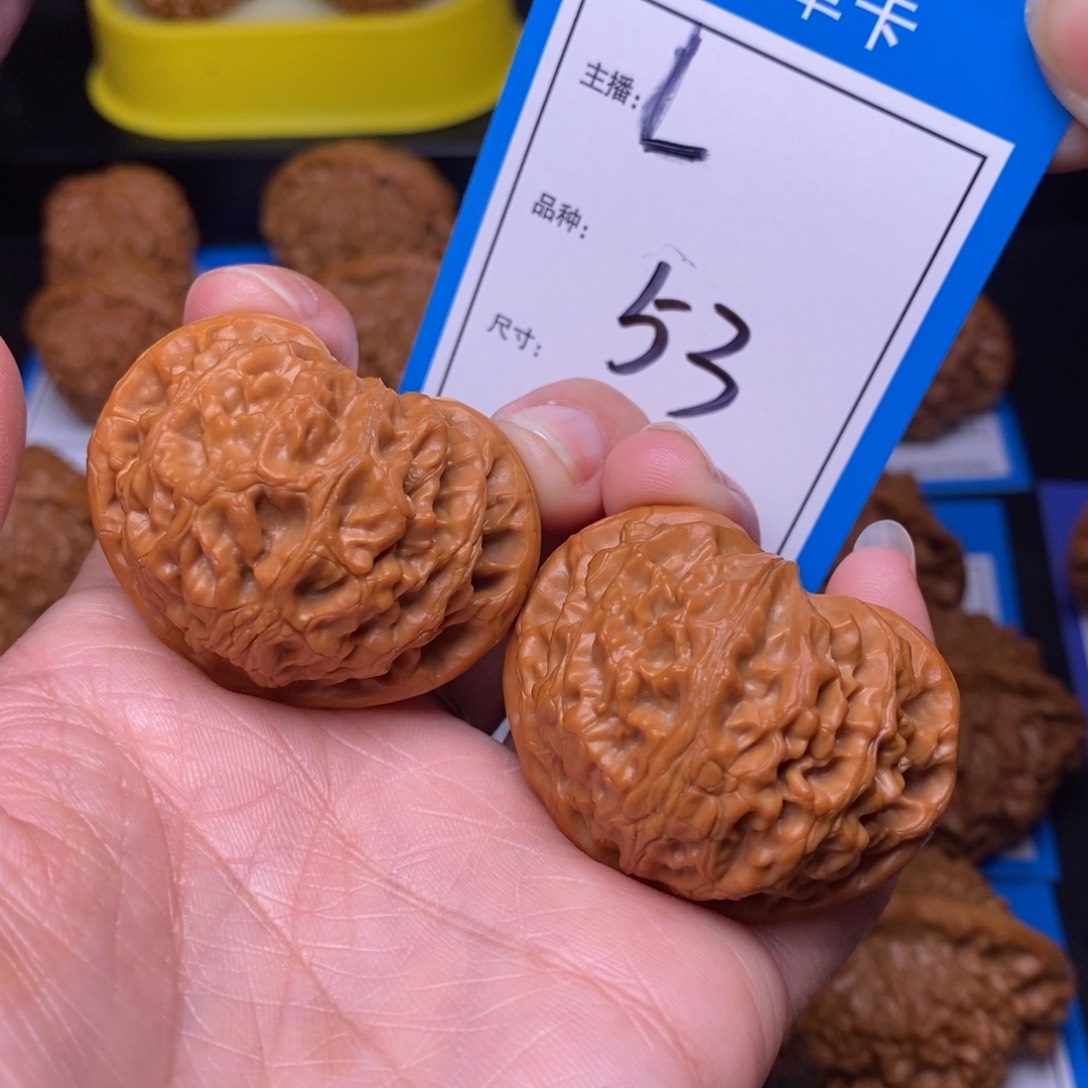 文玩核桃把件43宫灯53