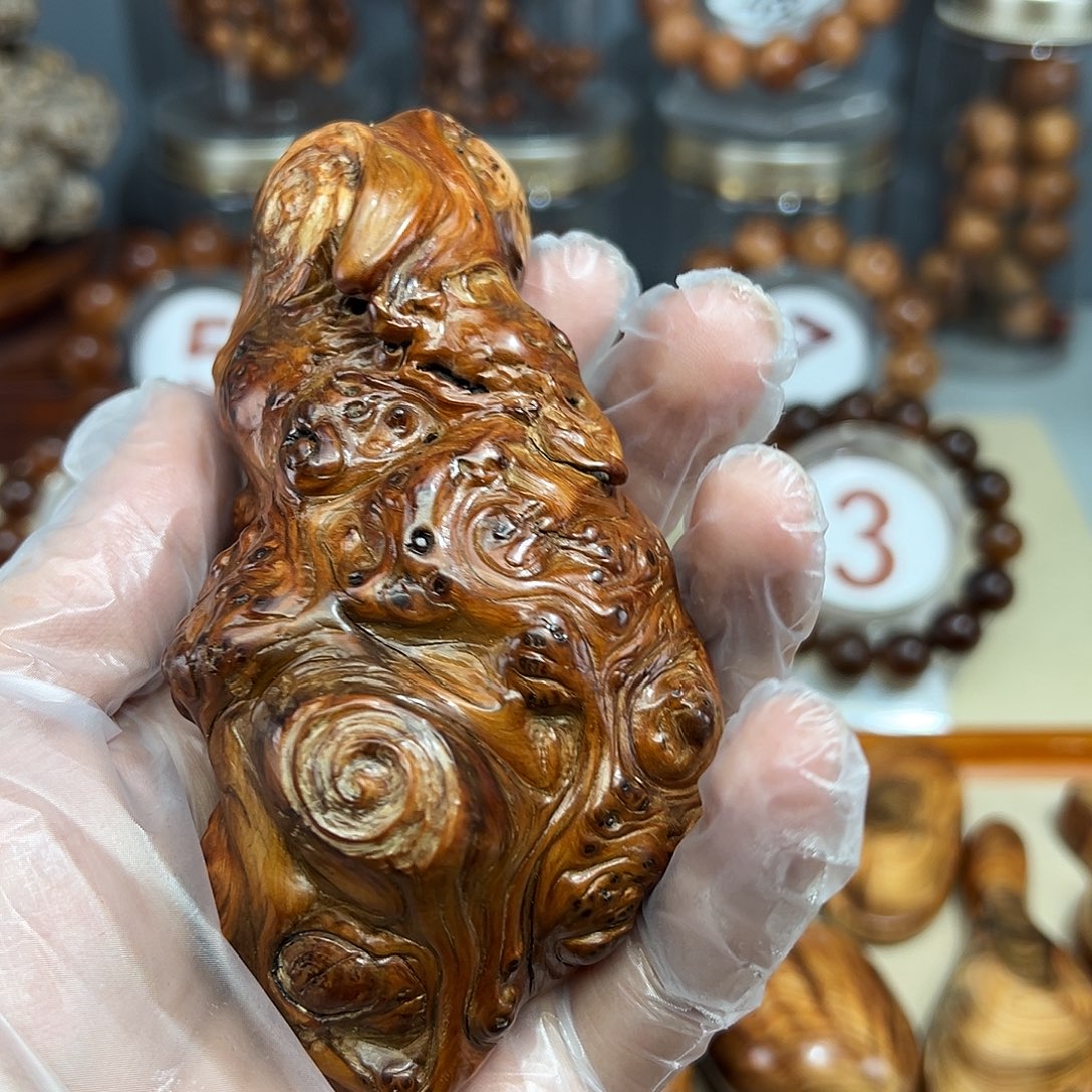 柏木（崖柏）太行陈化瘤手把件