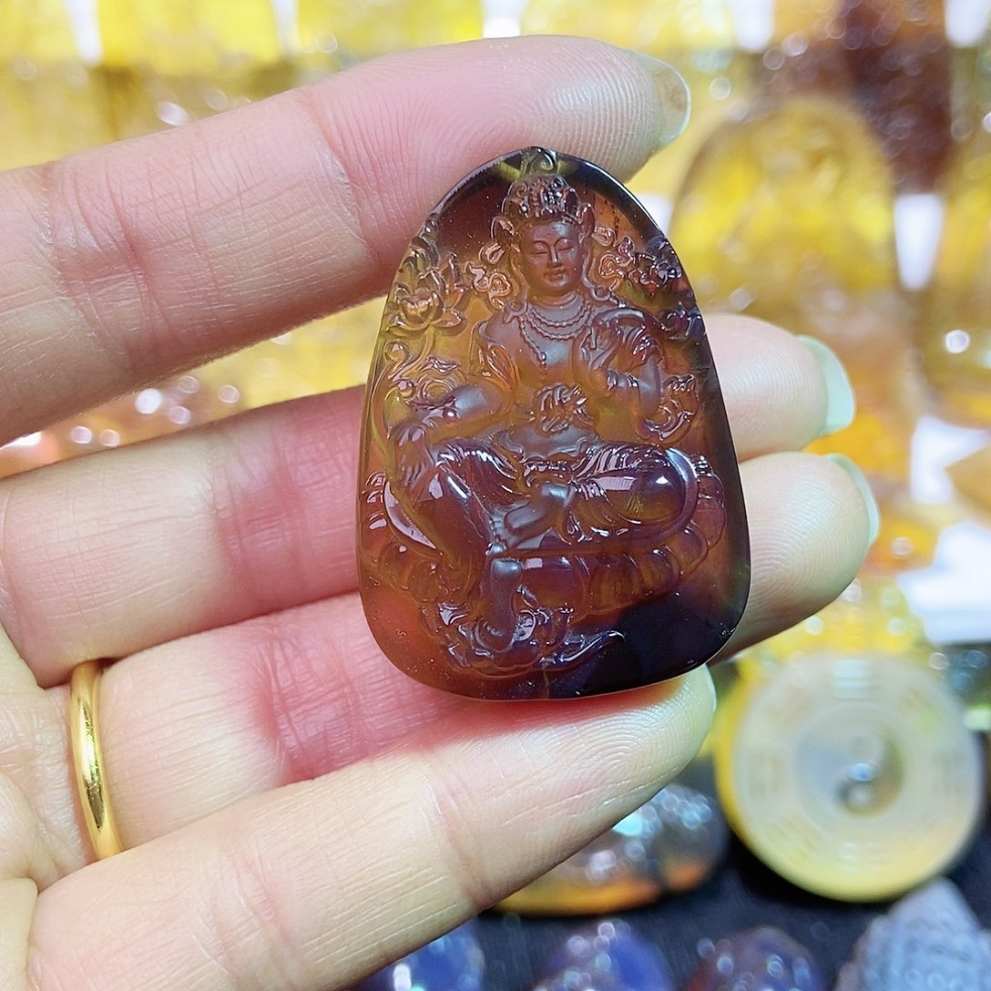琥珀颈饰未镶嵌渡母83