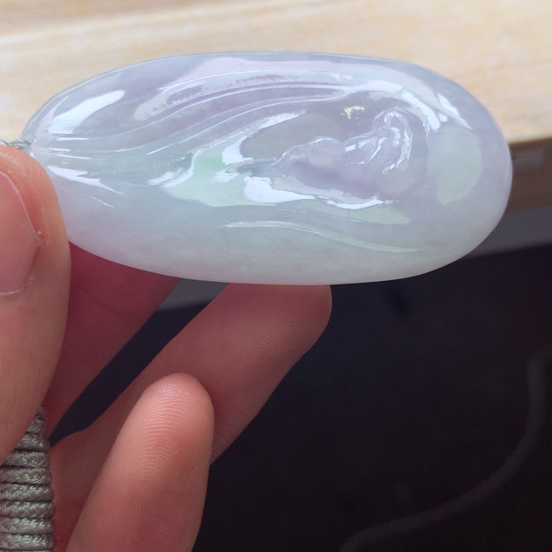 翡翠颈饰未镶嵌吊坠