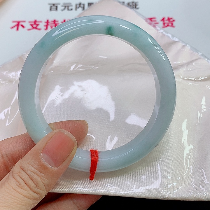 未镶嵌手镯翡翠妮****~