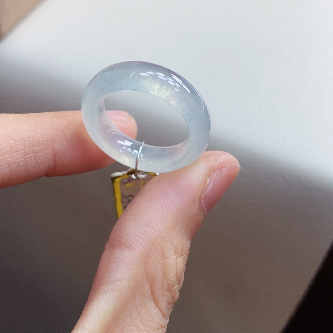 翡翠戒指未镶嵌Y**?13-14号