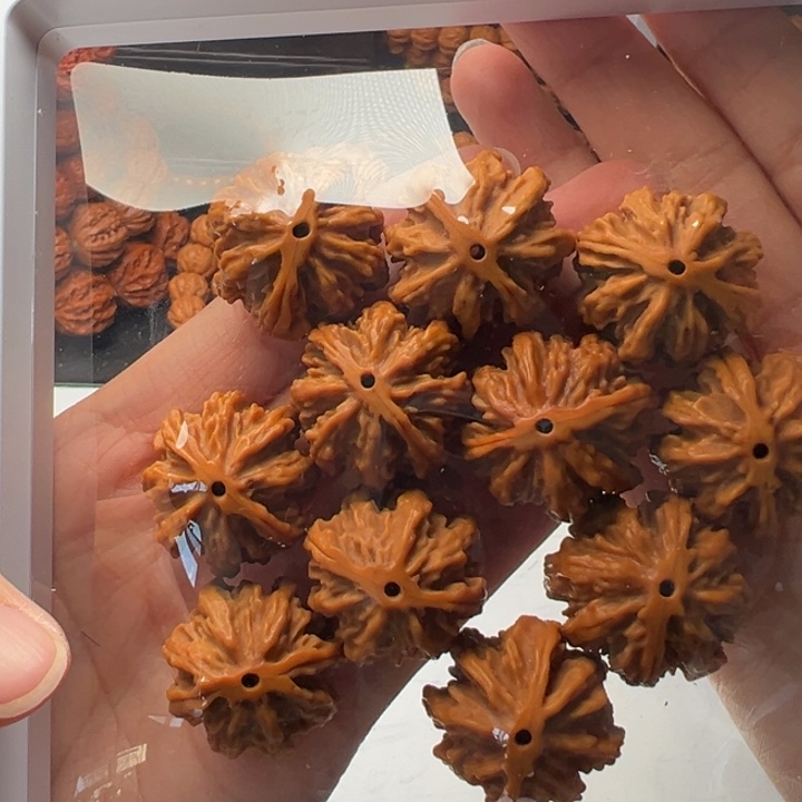 文玩核桃手串08天花板手持