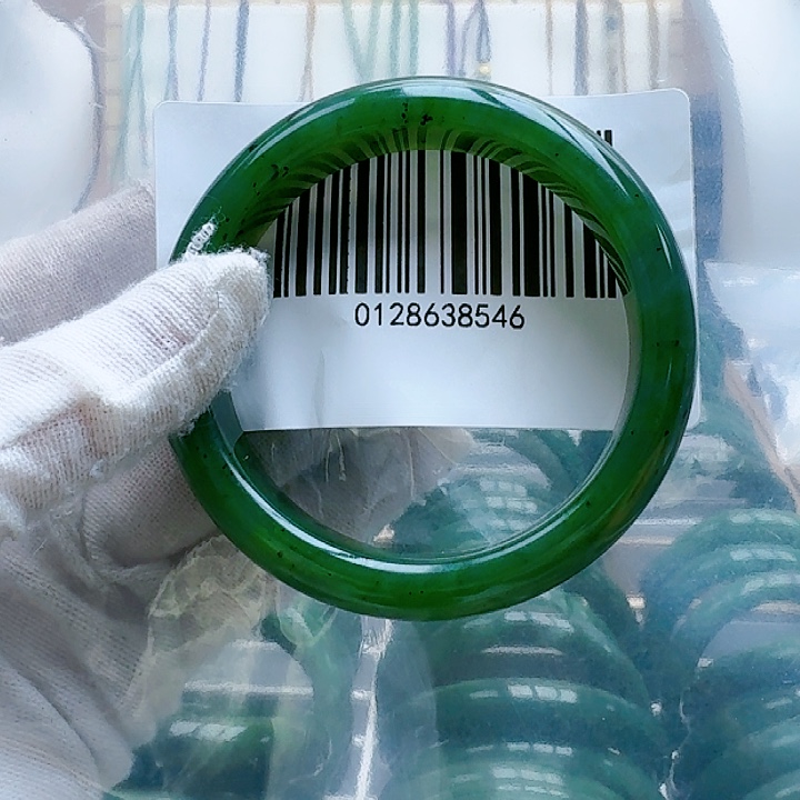 和田玉（碧玉）手镯未镶嵌57