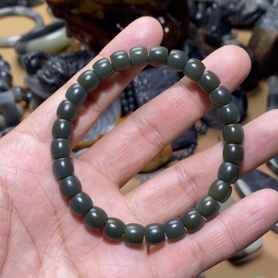 和田玉把件未镶嵌