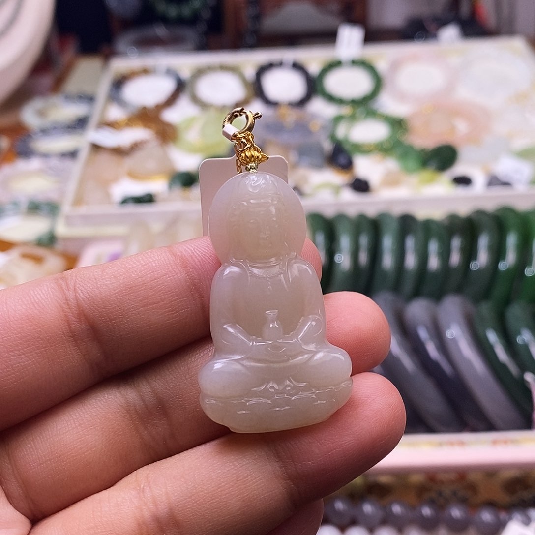 颈饰未镶嵌和田玉熟藕粉脂膏级老矿料红粉观音吊坠