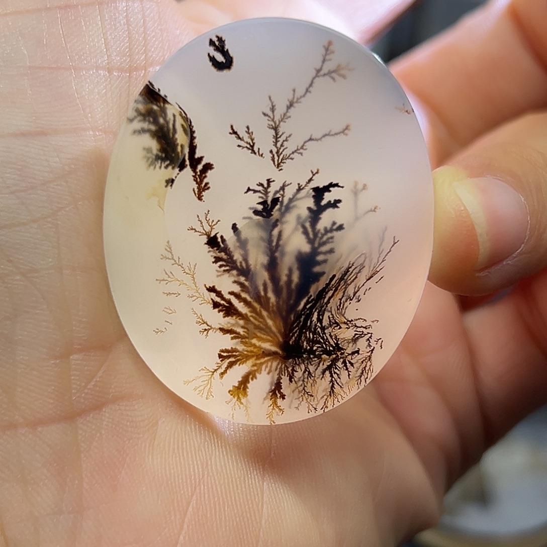 天***过玛瑙/玉髓未镶嵌珠宝半成品