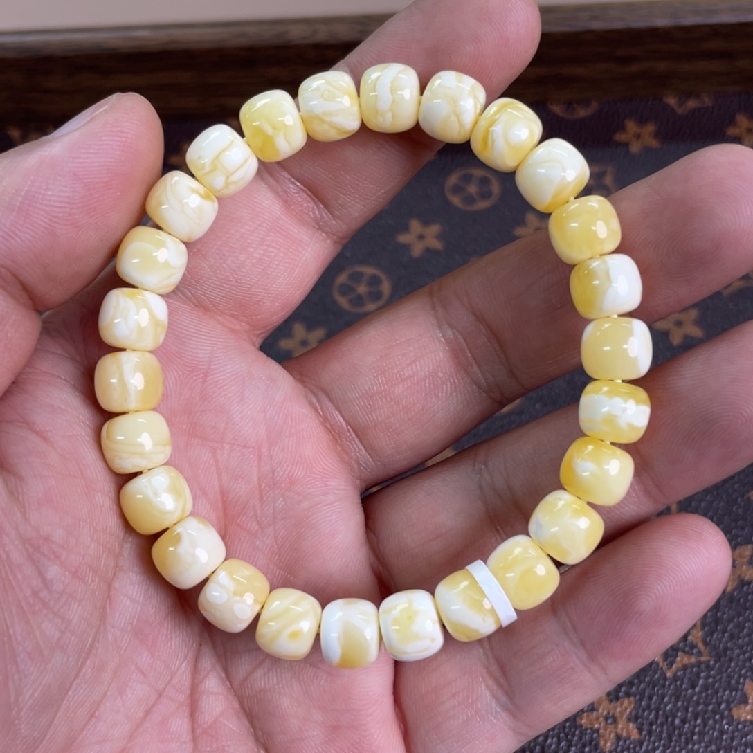 蜜蜡裸石未镶嵌138000000000