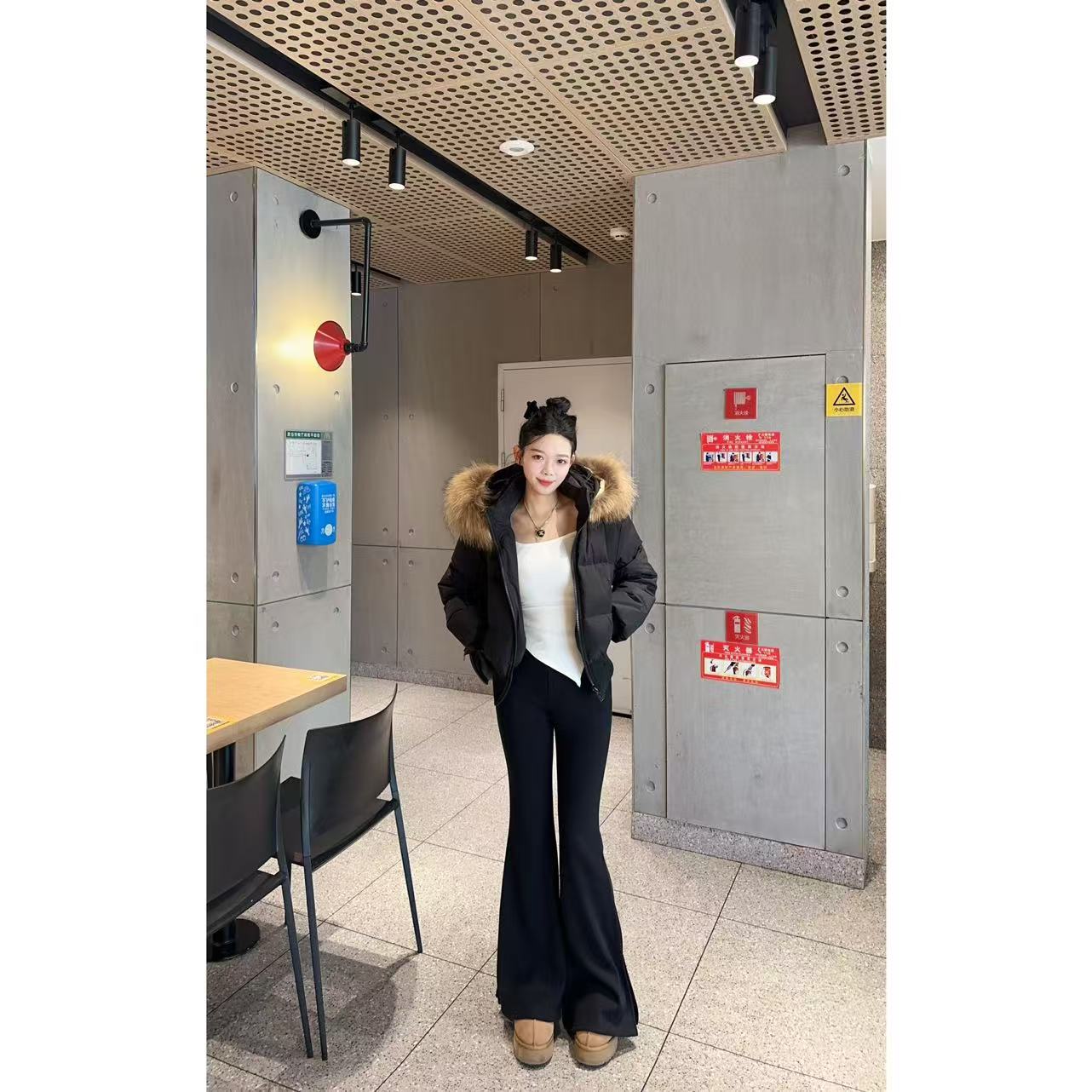 【TX】定制韩版子毛领连帽短款女冬季加厚保暖外套