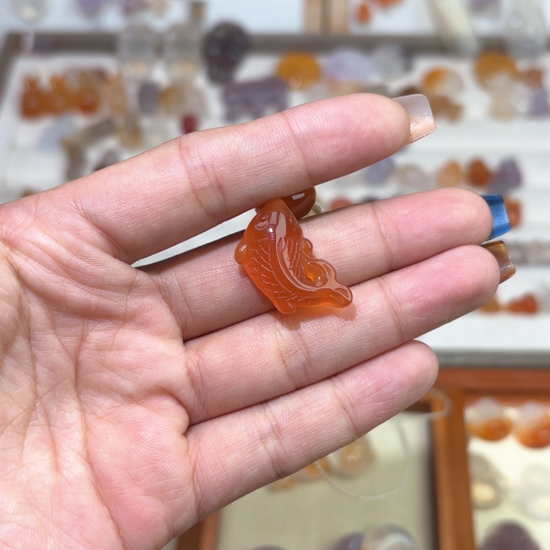 玛瑙/玉髓颈饰未镶嵌硕*
