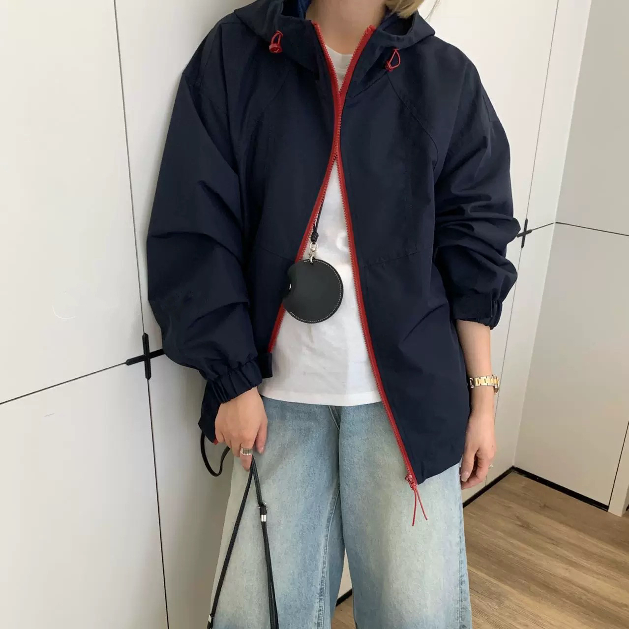 【郁儿严选】82085春季新款百搭洋气撞色拼接连帽抽绳冲锋衣外套