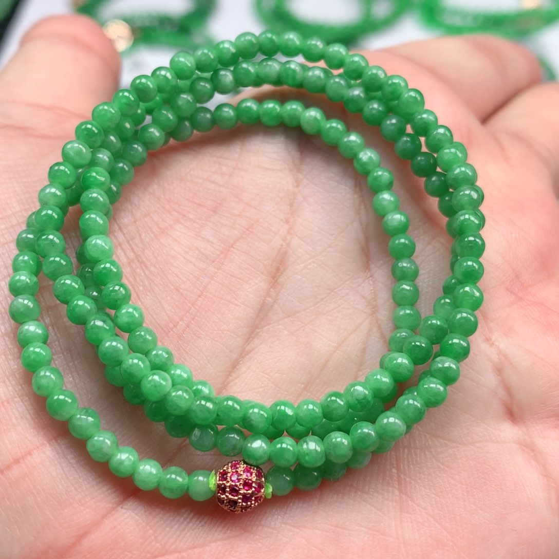 翡翠手链未镶嵌翡翠