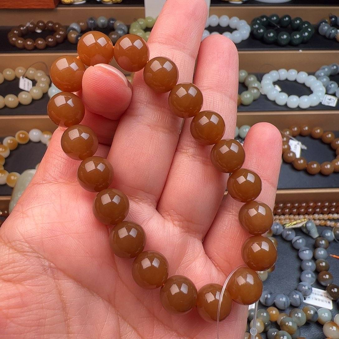 和田玉未镶嵌手链新疆且末金山红油糖老红糖