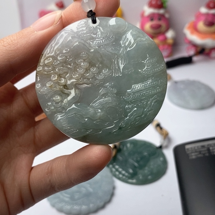 翡翠未镶嵌颈饰翡翠