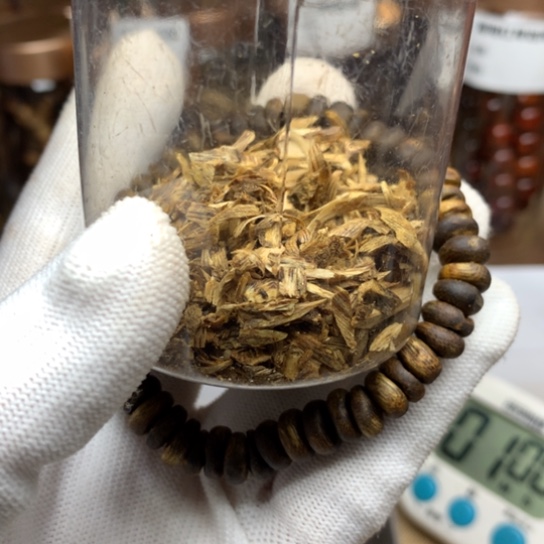 沉香沉香碎屑海南沉香