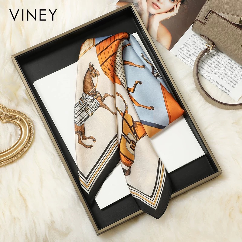 高级感百搭法式小丝巾