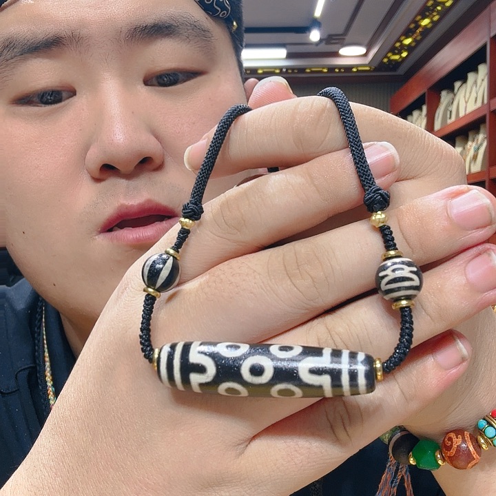 未镶嵌玛瑙/玉髓珠宝奇石