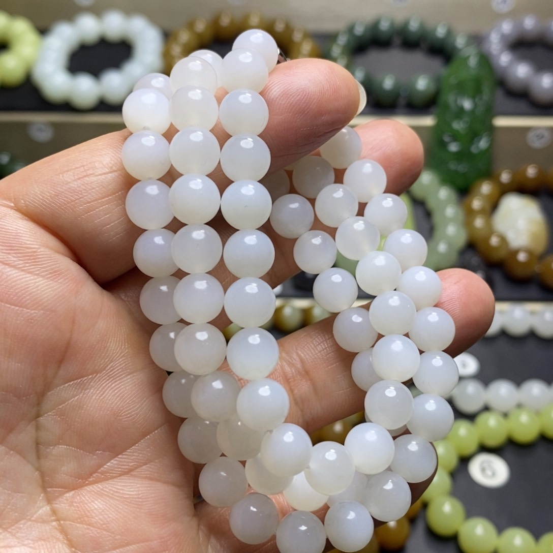 和田玉手串未镶嵌