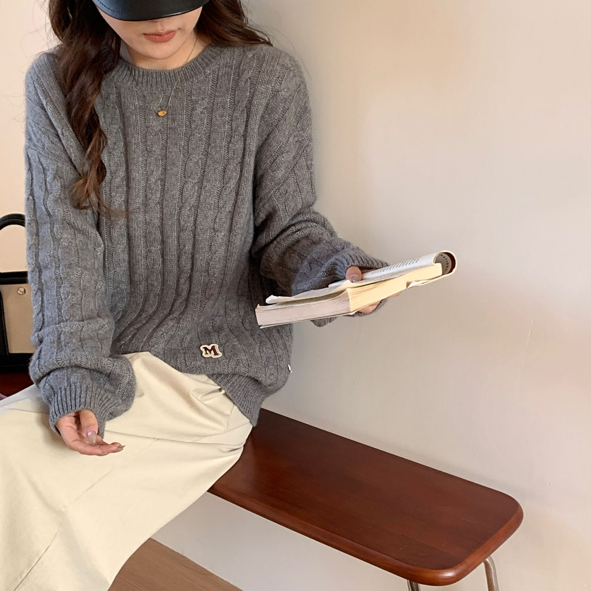 YAERMEI/雅而美秋冬麻花休闲百搭宽松M标韩版慵懒风丝羊绒8035