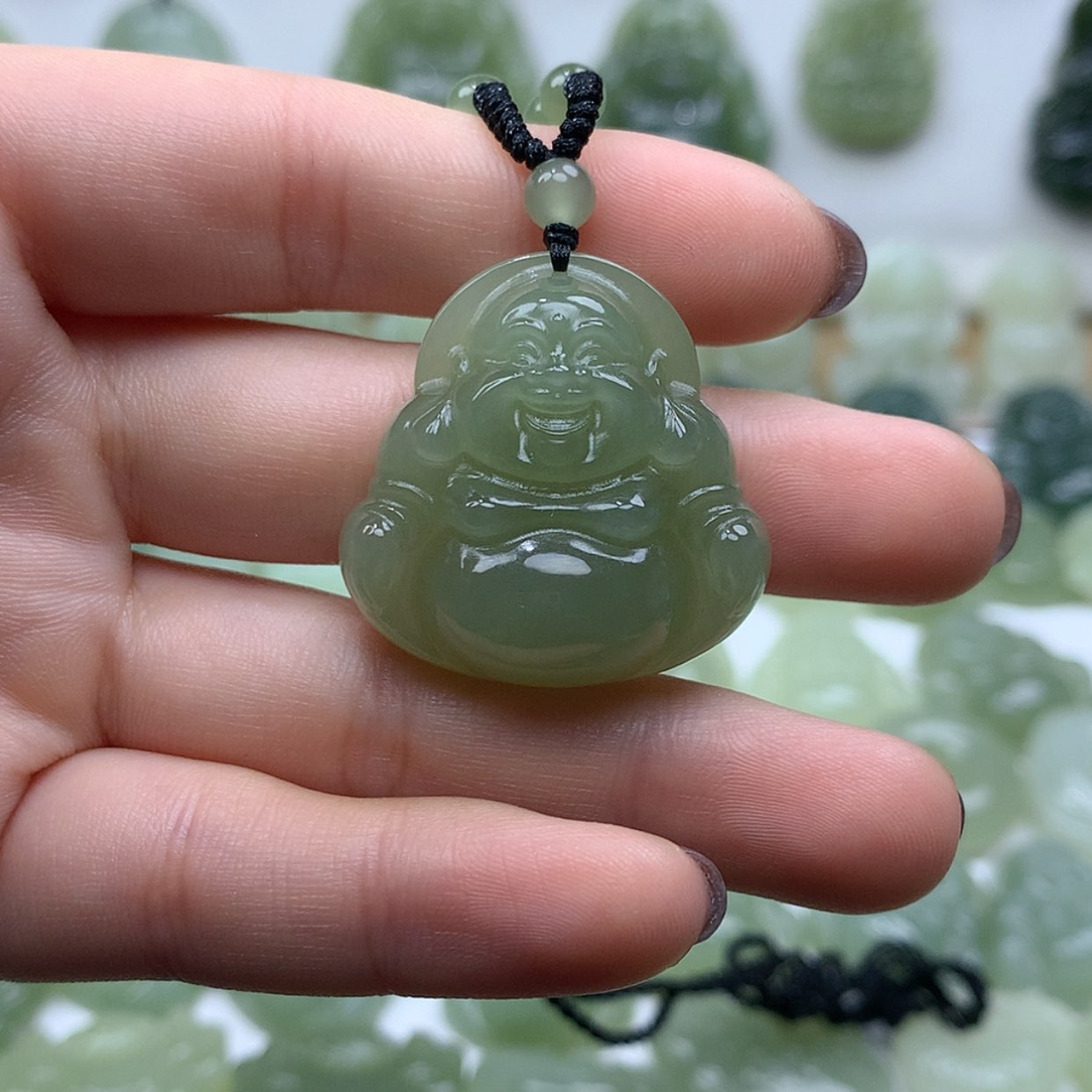 【闪购商品】颈饰未镶嵌和田玉
