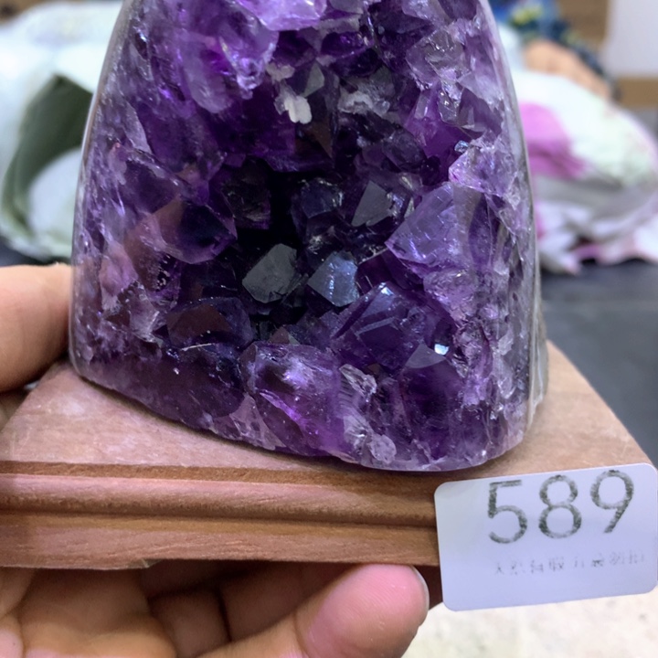 水晶摆件未镶嵌紫水晶589