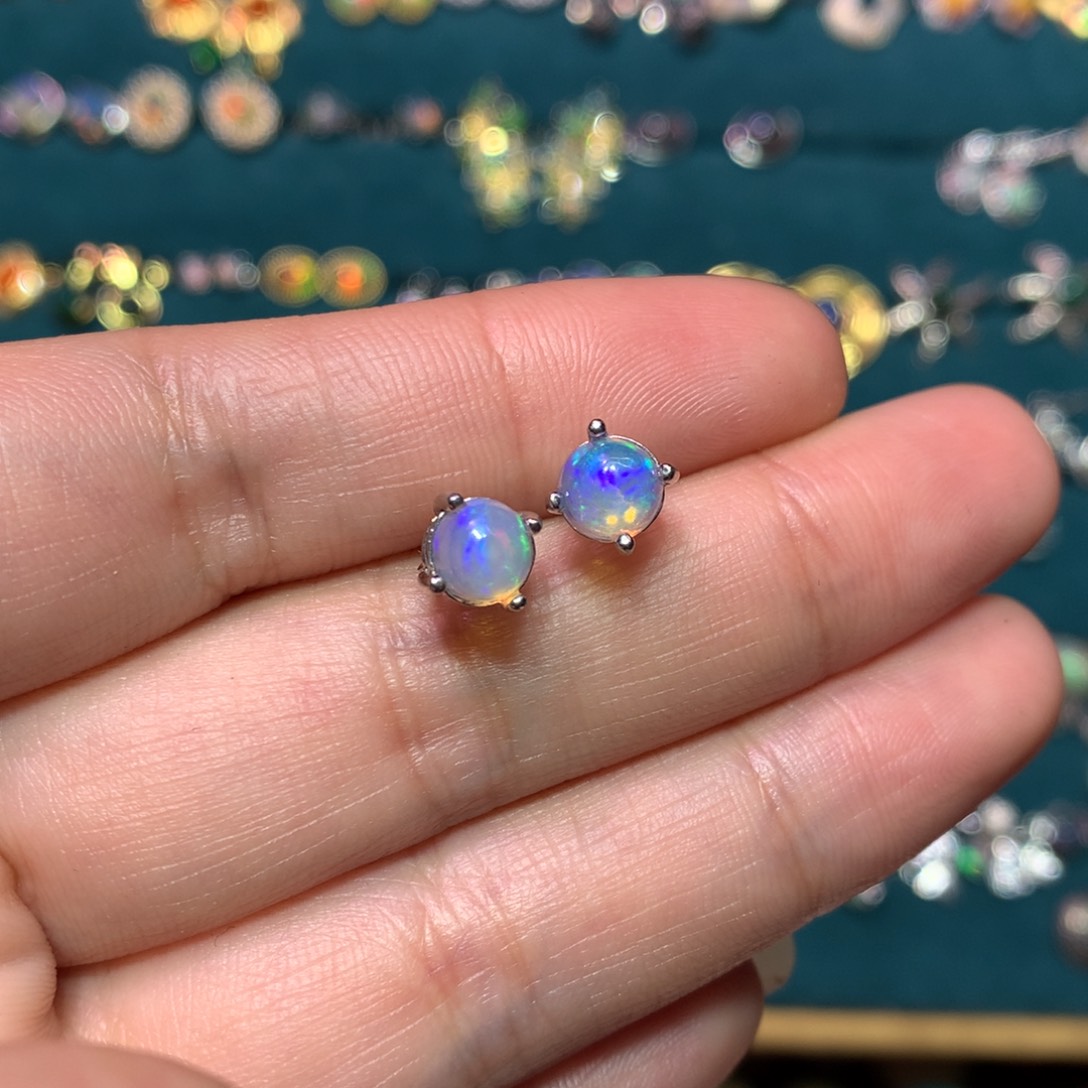 欧泊耳钉款式银S925镶嵌晓****