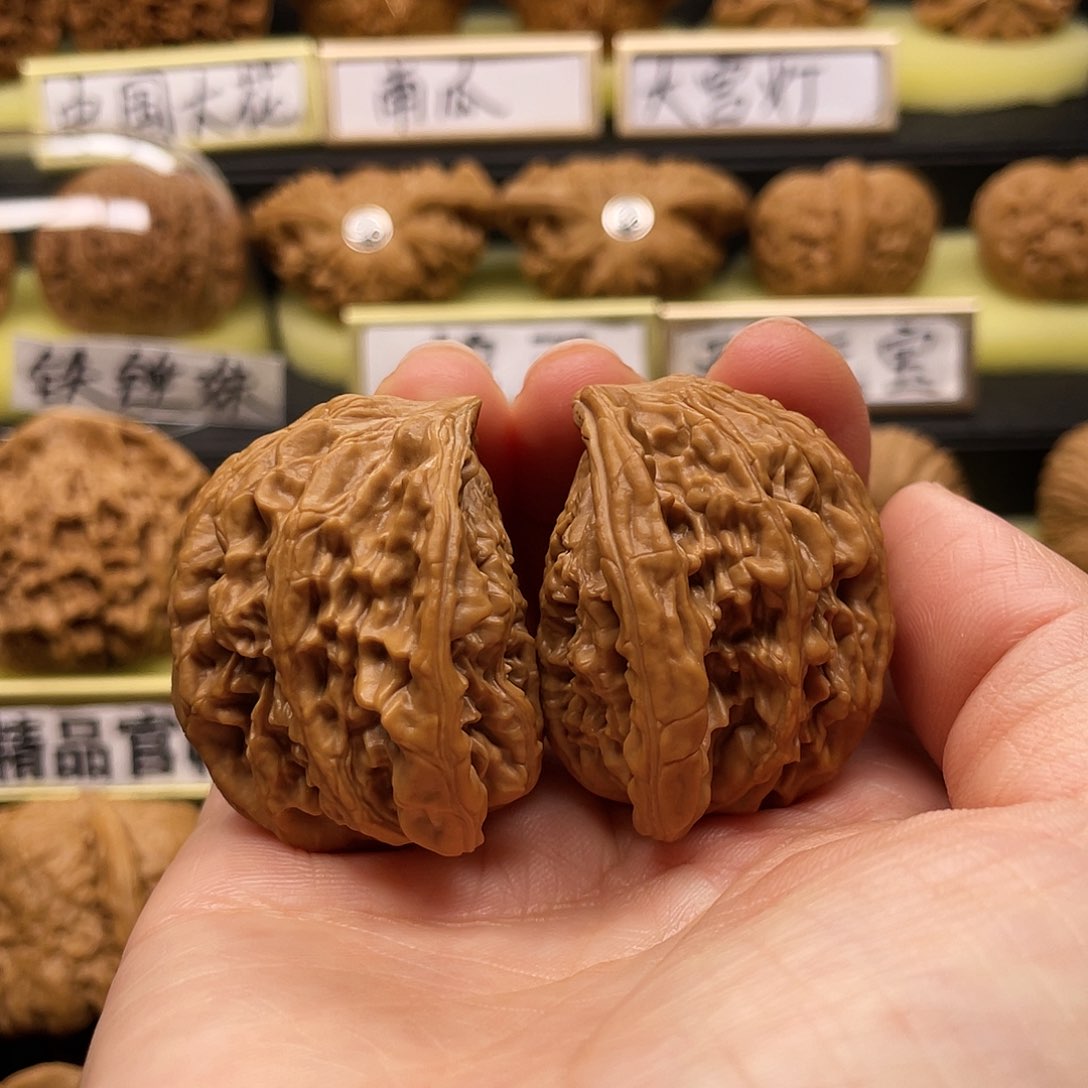 【闪购商品】吊坠文玩核桃虎头蛇40
